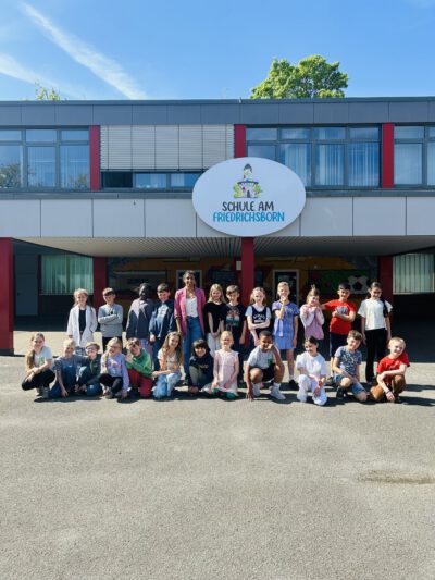 Mehr über den Artikel erfahren Stolz auf das neue Schullogo – Die Schule am Friedrichsborn feiert ihre Identität!