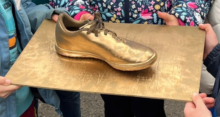 Du betrachtest gerade Tradition fortgesetzt – Goldener Schuh am Friedrichsborn