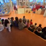 Mehr über den Artikel erfahren Ausflug in die Bücherei